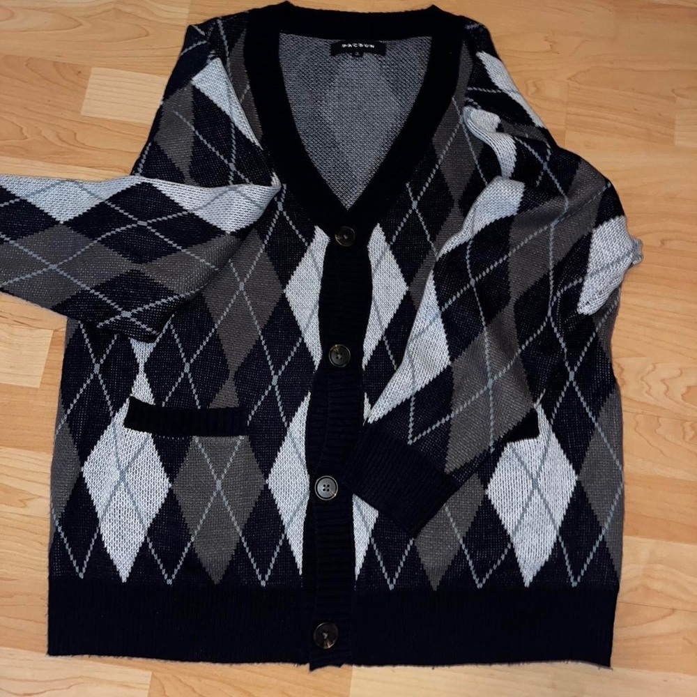 Pacsun Navy and grey argyle cardigan